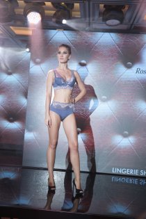 Collection-Premiere-Moscow-Mode-Lingerie-Swim-Moscow-Lingerie-Show-Forum-2019-25