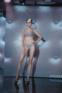 Collection-Premiere-Moscow-Mode-Lingerie-Swim-Moscow-Lingerie-Show-Forum-2019-36