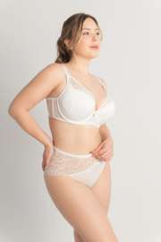 RosePetal-Lingerie-SS2026-REVEUR-19