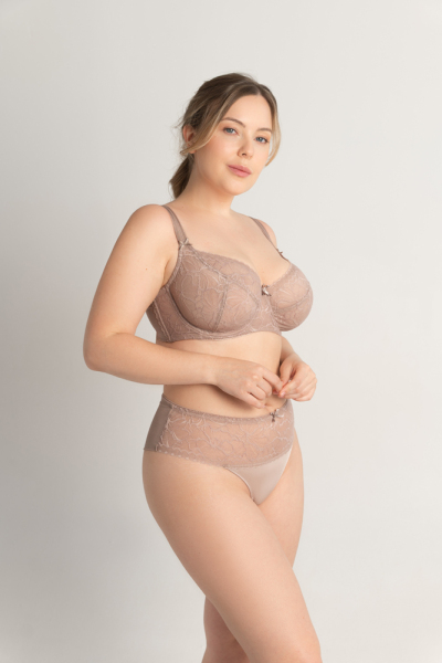RosePetal-Lingerie-SS2026-REVEUR-2