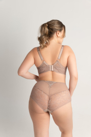 RosePetal-Lingerie-SS2026-REVEUR-27