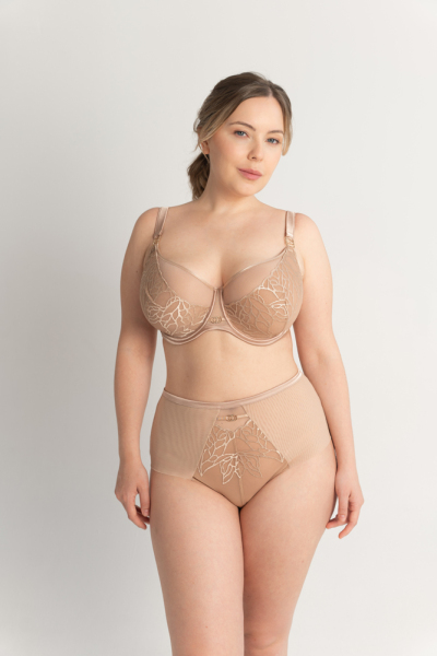 RosePetal-Lingerie-SS2026-ZLATA-21